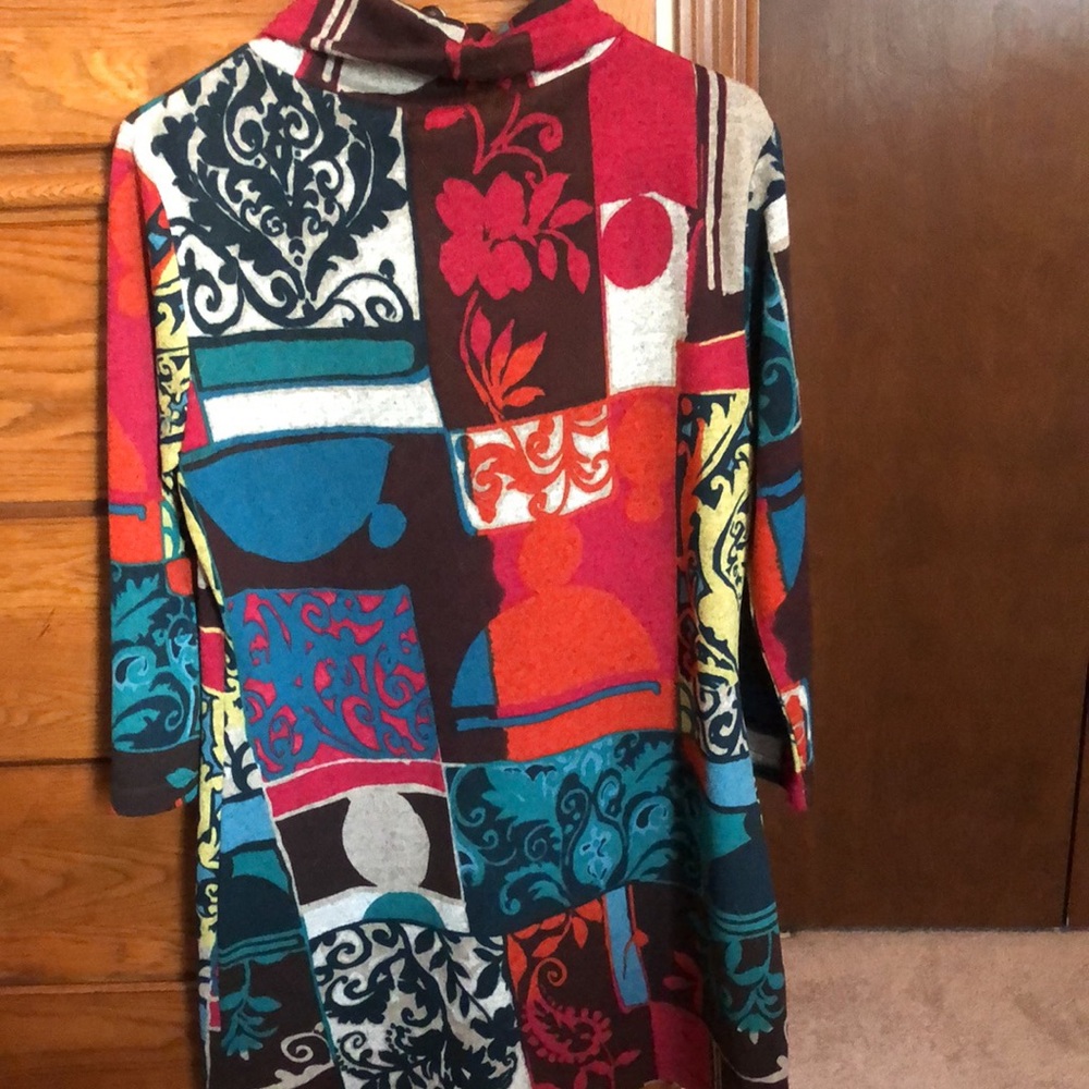 Dress - Picture 4 of 5